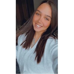 Meet your Posher, Anna